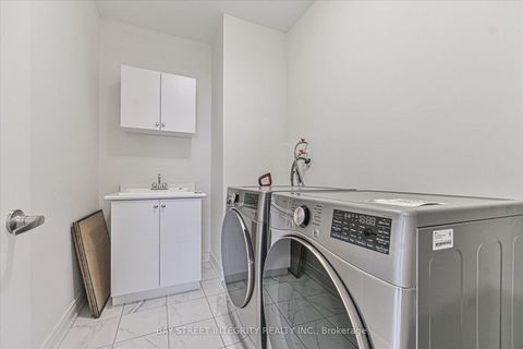 Photo 25 at 1452 Wheatcroft Drive, Kedron, Oshawa