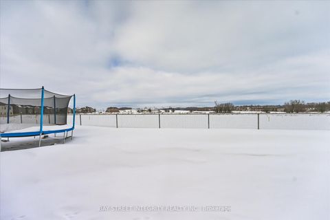 Photo 26 at 1452 Wheatcroft Drive, Kedron, Oshawa