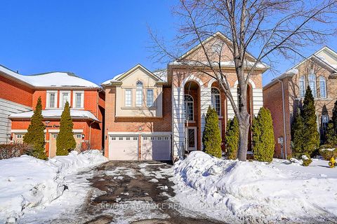 Photo 0 at 16 St Etienne Drive, Vellore Village, Vaughan