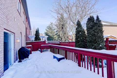 Photo 37 at 16 St Etienne Drive, Vellore Village, Vaughan