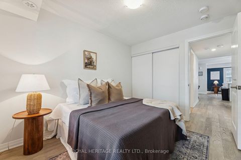 Photo 16 at 33 B Lookout Drive, Bowmanville, Clarington