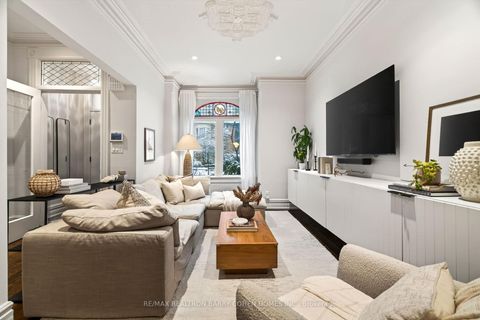 Photo 7 at 198 Macpherson Avenue, Annex, Toronto