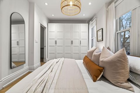 Photo 25 at 198 Macpherson Avenue, Annex, Toronto