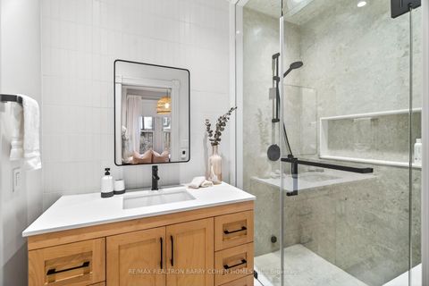 Photo 28 at 198 Macpherson Avenue, Annex, Toronto