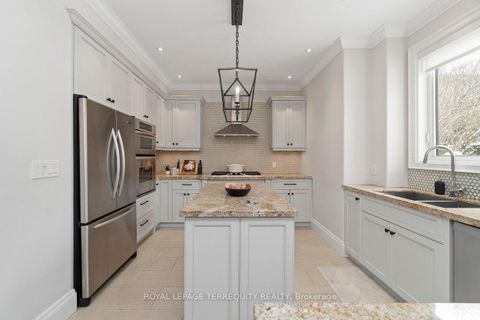 Photo 15 at 12 Elliott Avenue, Kingsway South, Toronto
