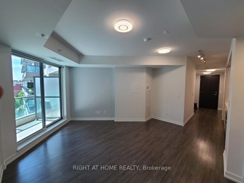 Photo 2 at 425 - 377 Madison Avenue, Casa Loma, Toronto