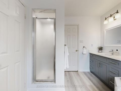 Photo 18 at 605 Willowick Drive, Wyndham, Newmarket