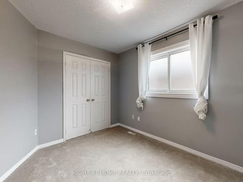 Photo 19 at 605 Willowick Drive, Wyndham, Newmarket