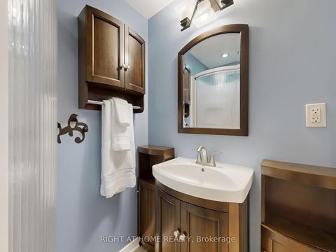 Photo 33 at 605 Willowick Drive, Wyndham, Newmarket