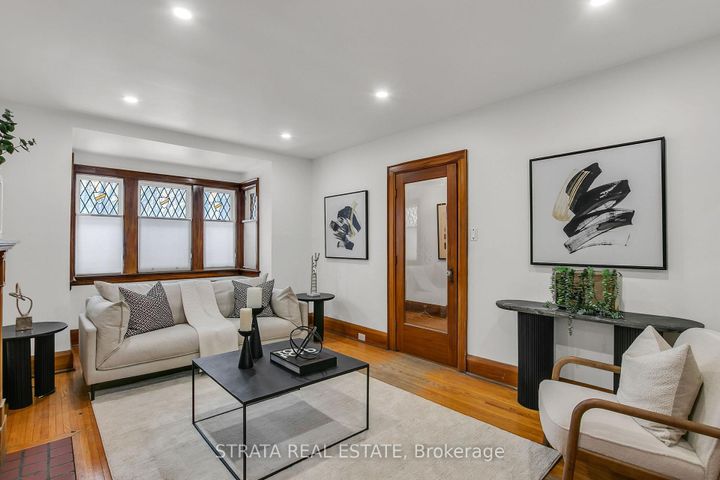 Photo 10 at 40 Roe Avenue, Lawrence Park North, Toronto