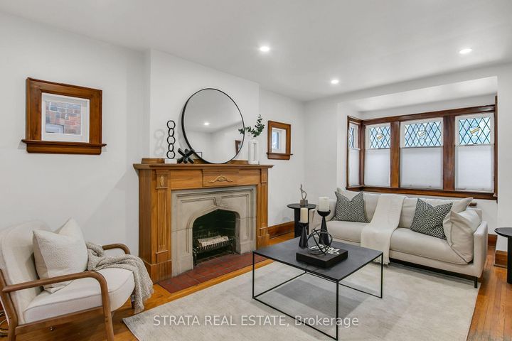 Photo 11 at 40 Roe Avenue, Lawrence Park North, Toronto