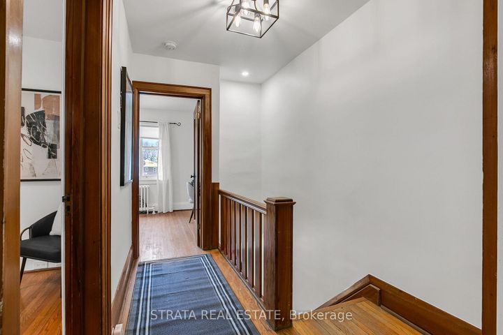 Photo 20 at 40 Roe Avenue, Lawrence Park North, Toronto