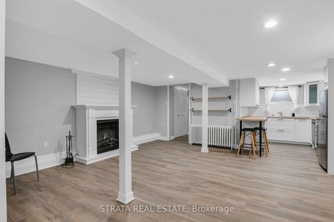 Photo 37 at 40 Roe Avenue, Lawrence Park North, Toronto