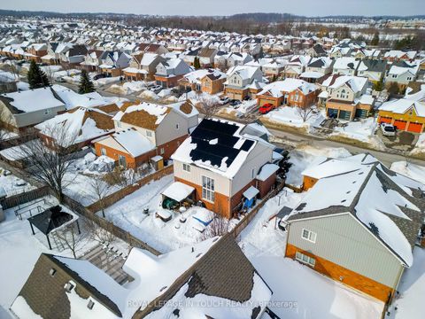 Photo 4 at 1091 Booth Avenue, Alcona, Innisfil