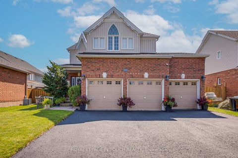 Photo 9 at 1091 Booth Avenue, Alcona, Innisfil