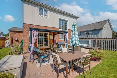 Photo 11 at 1091 Booth Avenue, Alcona, Innisfil