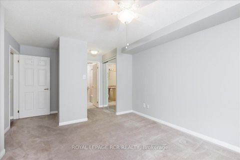 Photo 13 at 212 - 900 Bogart Mill Trail, College Manor, Newmarket