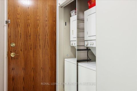 Photo 20 at 212 - 900 Bogart Mill Trail, College Manor, Newmarket