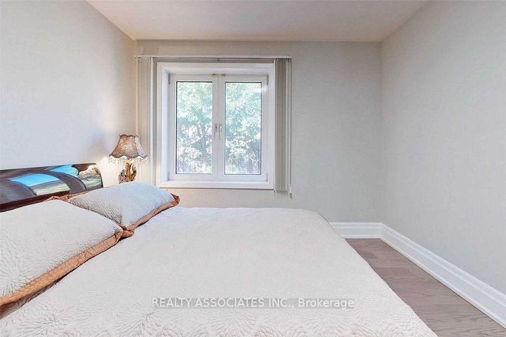 Photo 19 at 21 Burleigh Heights Drive, Bayview Village, Toronto