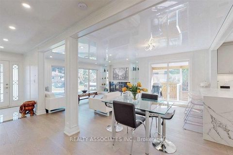 Photo 10 at 21 Burleigh Heights Drive, Bayview Village, Toronto