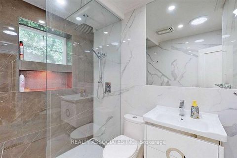 Photo 24 at 21 Burleigh Heights Drive, Bayview Village, Toronto