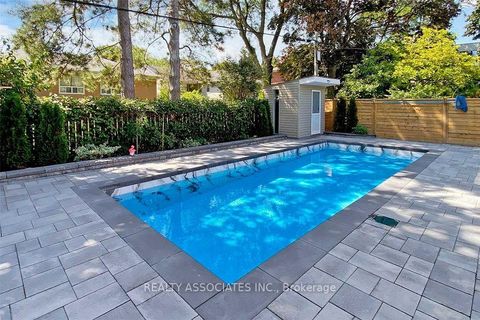 Photo 34 at 21 Burleigh Heights Drive, Bayview Village, Toronto