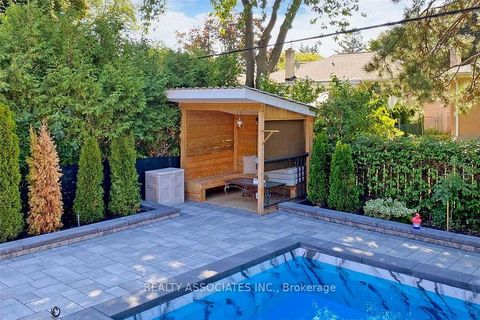 Photo 35 at 21 Burleigh Heights Drive, Bayview Village, Toronto