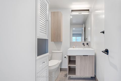 Photo 23 at 4302 - 108 Peter Street, Waterfront Communities C1, Toronto