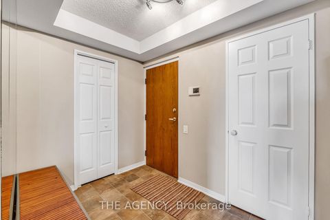 Photo 2 at 602 - 3 Concorde Place, Don Mills, Toronto