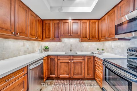 Photo 3 at 602 - 3 Concorde Place, Don Mills, Toronto