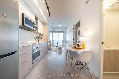 Photo 9 at 2611 - 36 ZORRA Street, City Centre West, Toronto