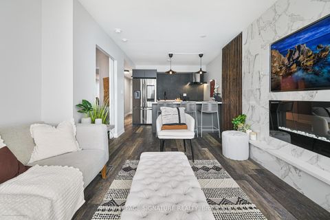 Photo 8 at 2608 - 600 Fleet Street, Niagara, Toronto