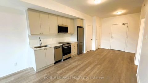 Photo 11 at 404 - 55 Clarington Boulevard, Bowmanville, Clarington