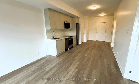 Photo 12 at 404 - 55 Clarington Boulevard, Bowmanville, Clarington