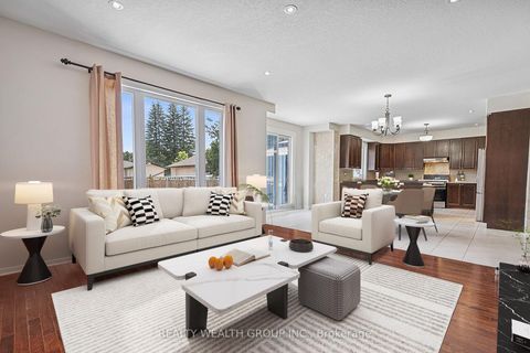 Photo 8 at 896 Booth Avenue, Alcona, Innisfil