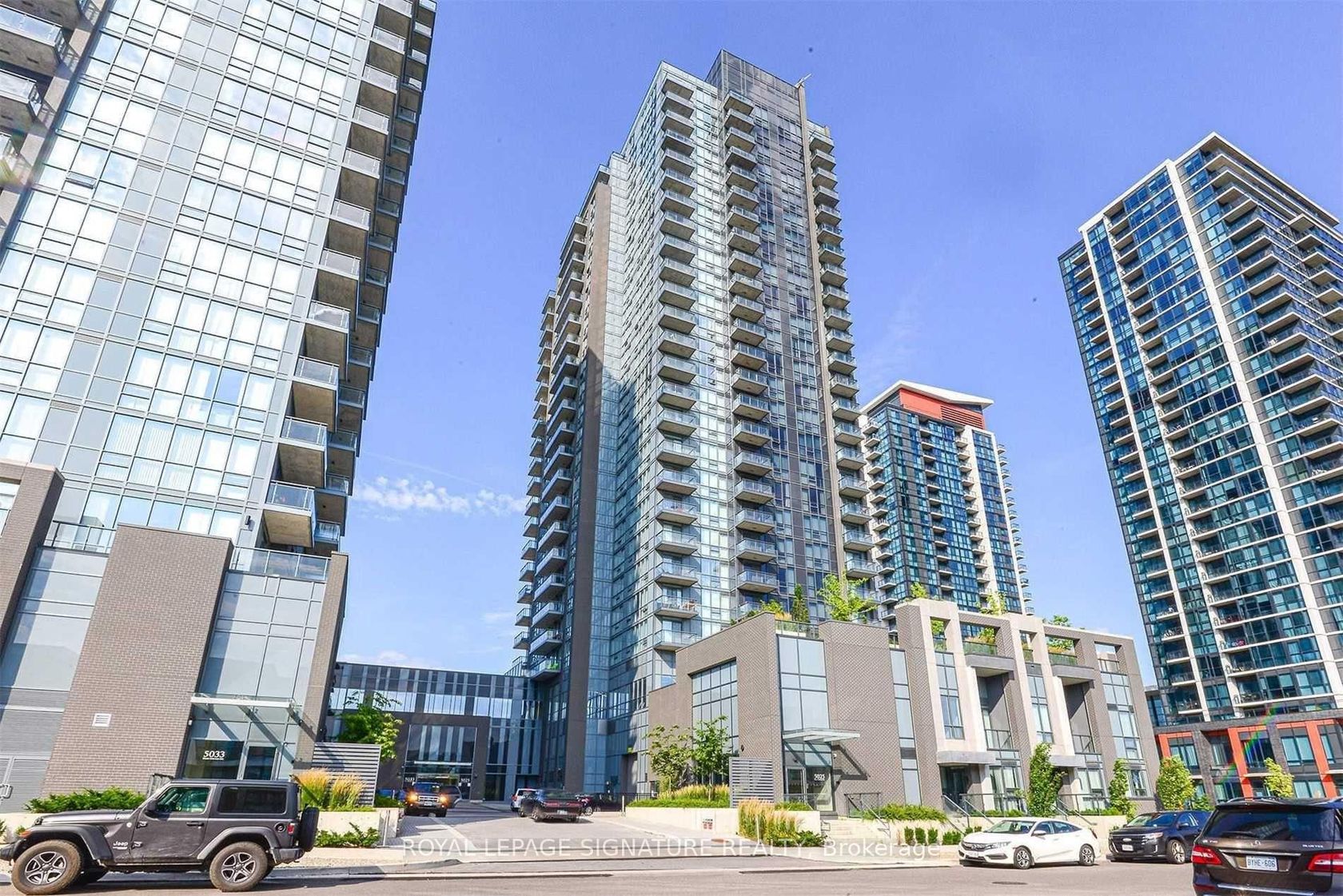701 - 5025 Four Springs Avenue, Hurontario, Mississauga 
