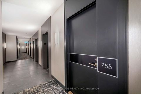 Photo 7 at 755 - 209 Fort York Boulevard, Niagara, Toronto