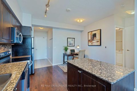 Photo 9 at 755 - 209 Fort York Boulevard, Niagara, Toronto