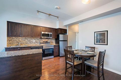 Photo 11 at 755 - 209 Fort York Boulevard, Niagara, Toronto