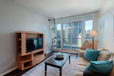 Photo 12 at 755 - 209 Fort York Boulevard, Niagara, Toronto