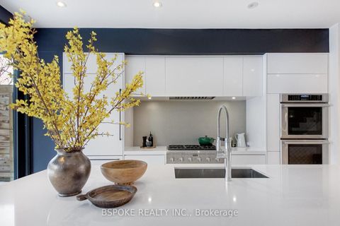 Photo 11 at 270 Indian Grove, High Park North, Toronto