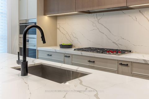 Photo 13 at 372 Briar Hill Avenue, Lawrence Park South, Toronto