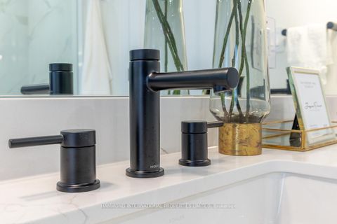 Photo 25 at 372 Briar Hill Avenue, Lawrence Park South, Toronto