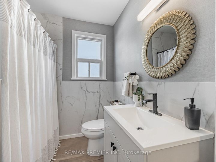 Photo 6 at 1368 Tansley Drive, WO West, Oakville