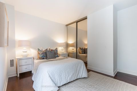 Photo 29 at PH3 - 8 Hawthorn Avenue, Moore Park, Toronto