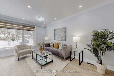 Photo 6 at 7 Stoney Creek Drive, West Hill, Toronto