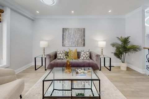 Photo 7 at 7 Stoney Creek Drive, West Hill, Toronto