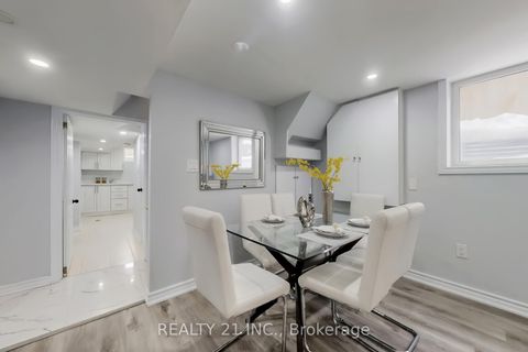 Photo 33 at 7 Stoney Creek Drive, West Hill, Toronto