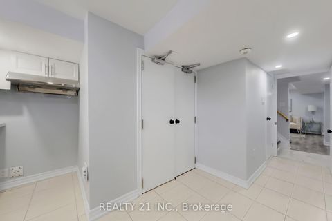 Photo 40 at 7 Stoney Creek Drive, West Hill, Toronto