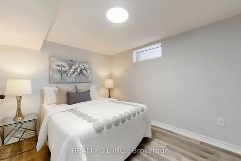 Photo 43 at 7 Stoney Creek Drive, West Hill, Toronto